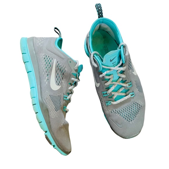 NIKE Free TR Fit gray turquoise running sneakers sz